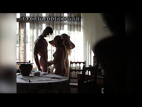 ❤️ Amigos sexuais convidam um homem gigante e um ménage à trois com ele ❤❌ Porno fodido em nós pt.nomescriativos.top ☑
