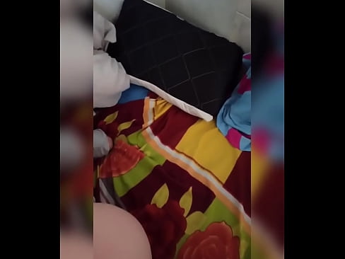 ❤️ A minha colega de quarto fica sozinha em casa porque o seu marido vai de férias e eu aproveito a oportunidade para a foder e encher-lhe o cu de leite ❤❌ Porno fodido em nós pt.nomescriativos.top ☑